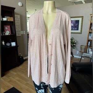Chico’s light pink w/gold metallic long sleeve button up Vneck sweater-size XL